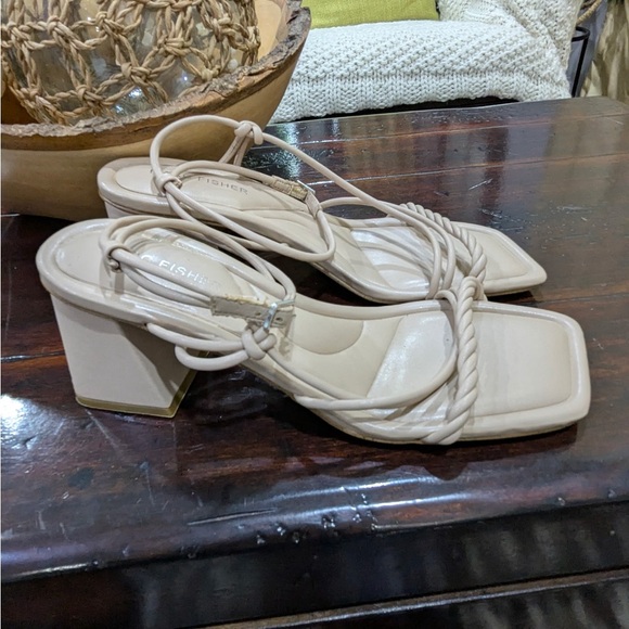 Marc Fisher Nude Strappy Block Heels - Picture 5 of 7